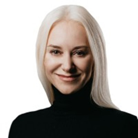 <p>Lucie Strnadová<br />
PR Director</p>
